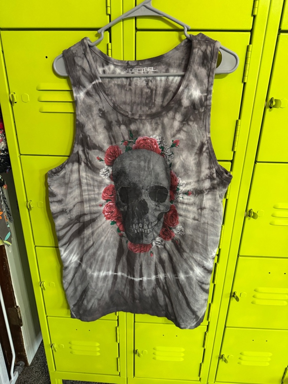 Decibel Men's Gray Tie-Dye Skull & Rose Graphic Tank Top